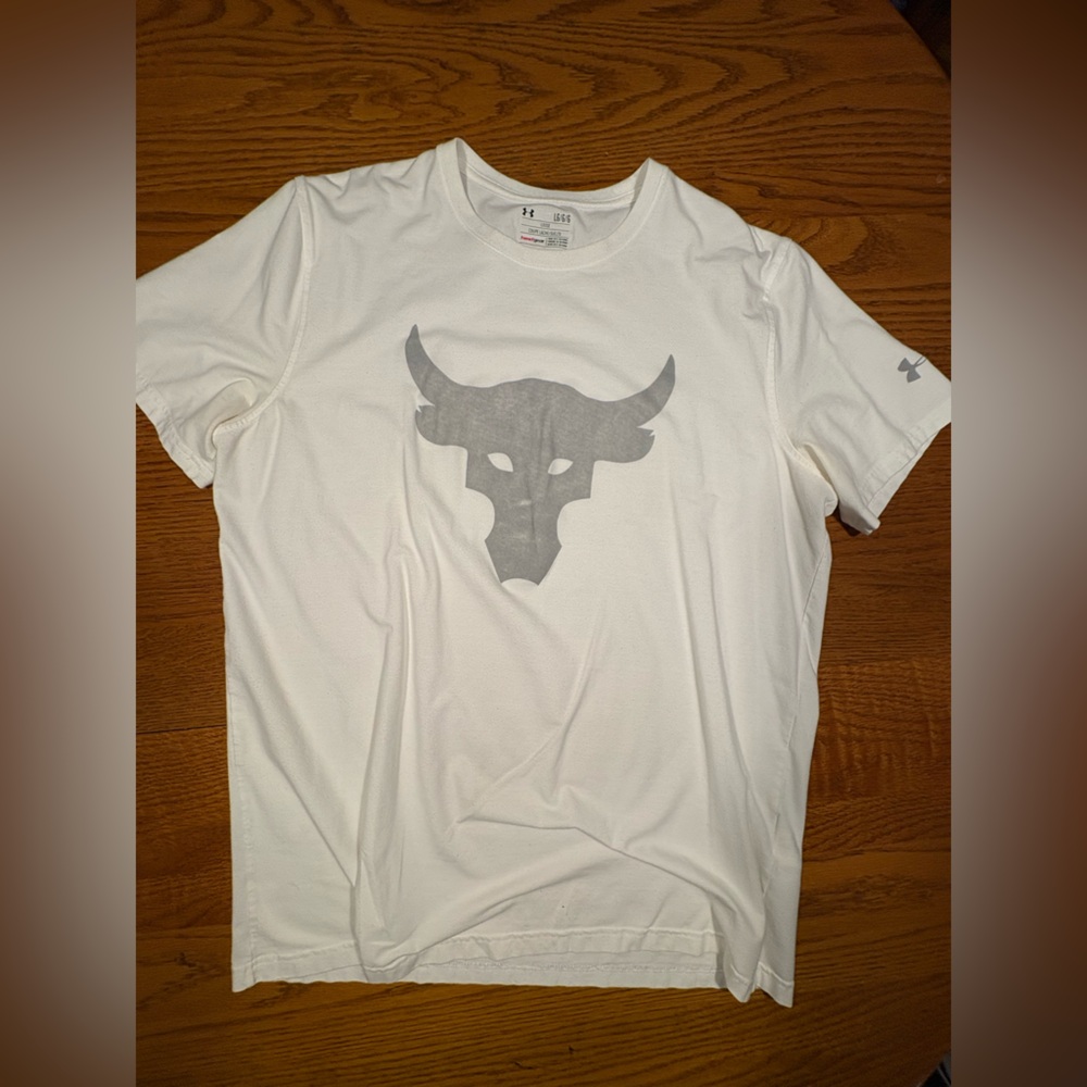 Under Armour White Short Sleeve Tee